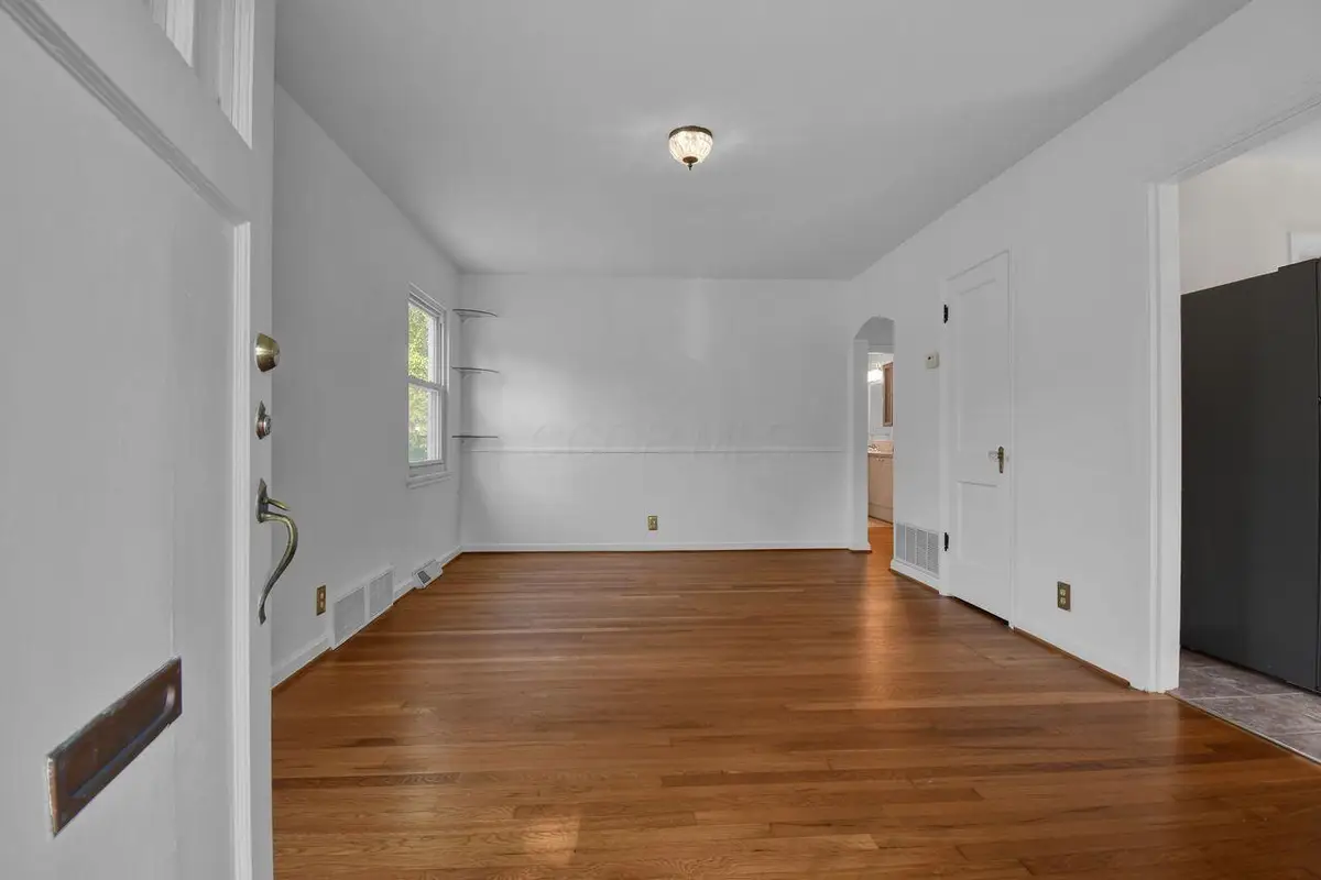 239 N Kellner Road, Columbus, OH 43209 - #1