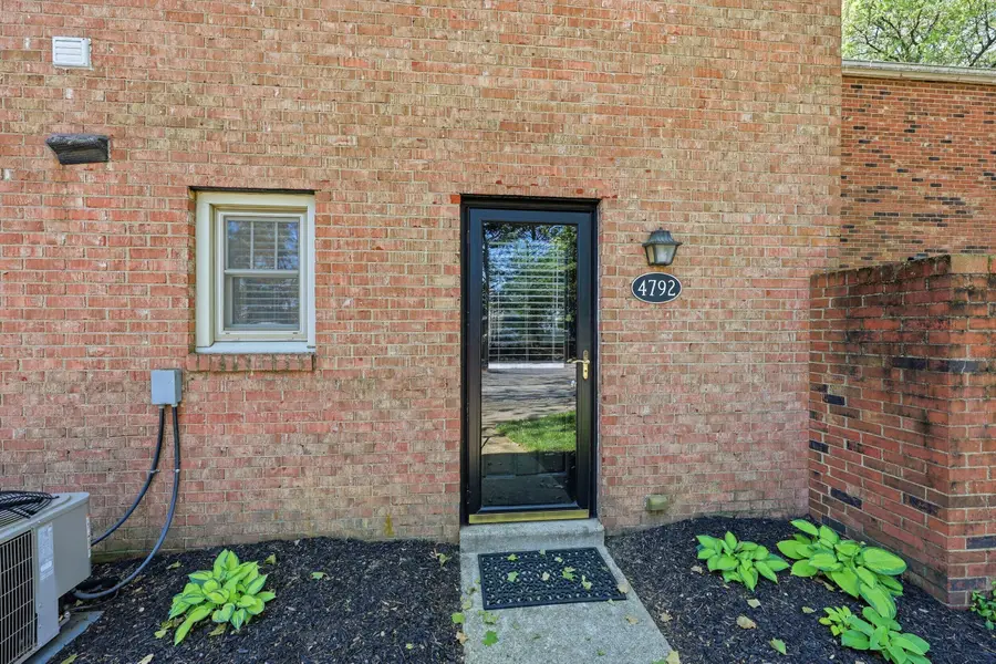 4792 Merrifield Place, Columbus, OH 43220 - #2