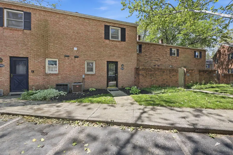 4792 Merrifield Place, Columbus, OH 43220 - #3
