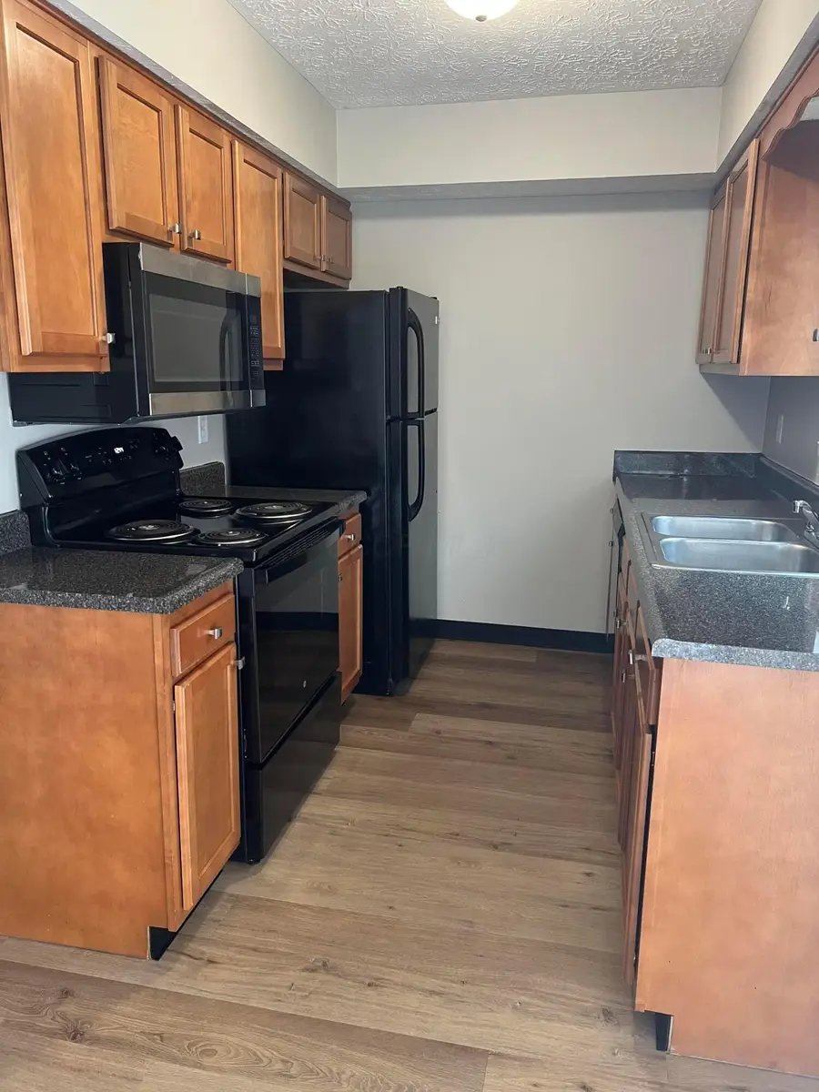 3082 Highcliff Court, Columbus, OH 43231 - #3