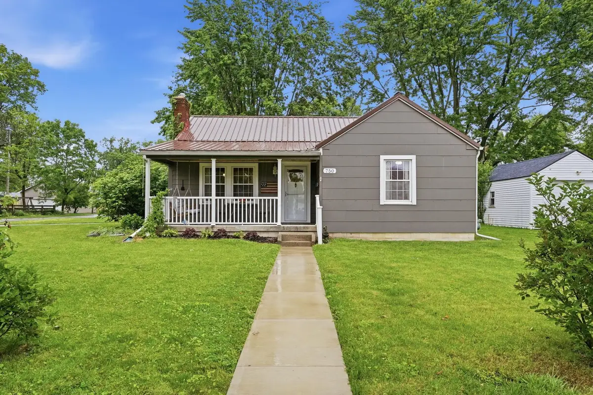 750 W 9th Street, Marysville, OH 43040 - #1