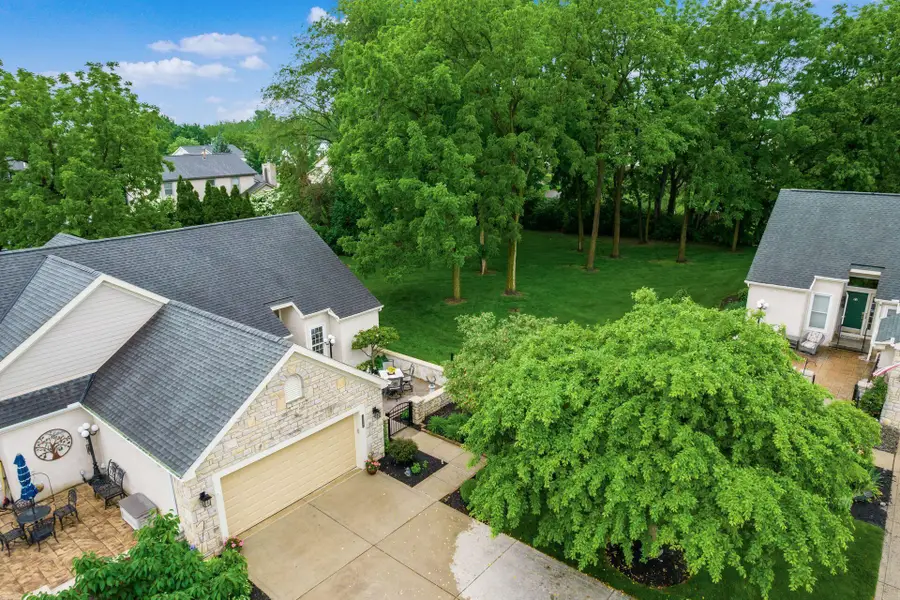 2637 Vililly Circle W, Grove City, OH 43123 - #3