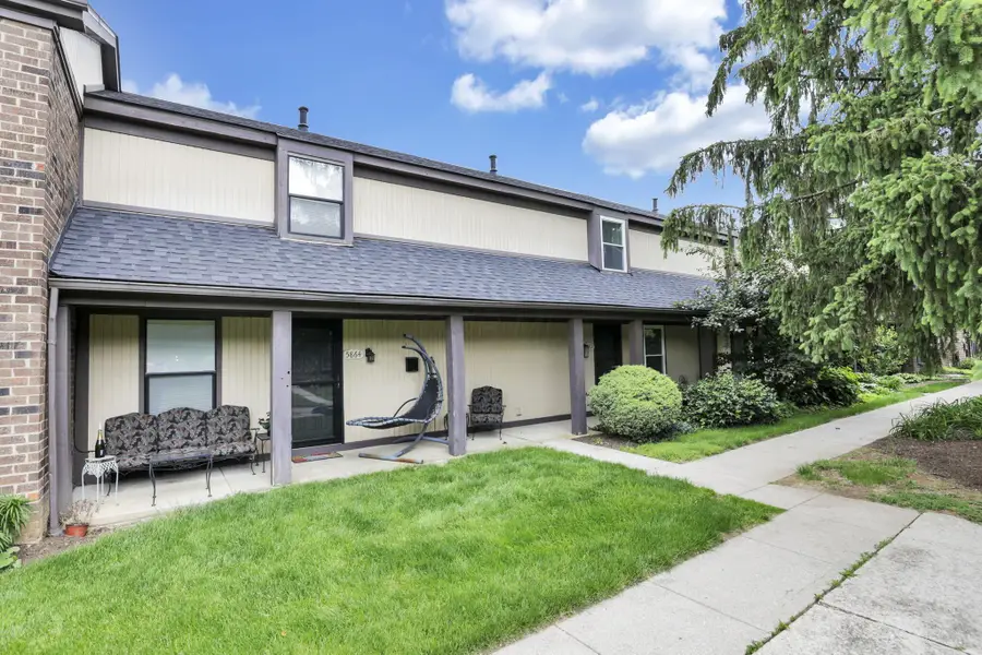 5862 Hallridge Circle, Columbus, OH 43232 - #2