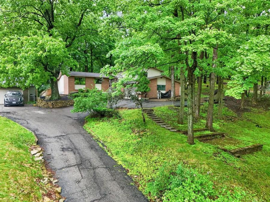 1578 Stonewall Drive, Newark, OH 43055 - #2