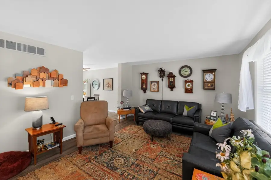 453 Greenlawn Drive, Howard, OH 43028 - #3