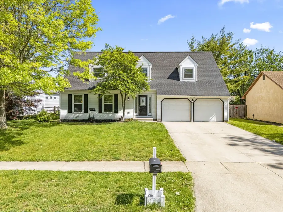 1734 Ramblewood Avenue, Columbus, OH 43235 - #2