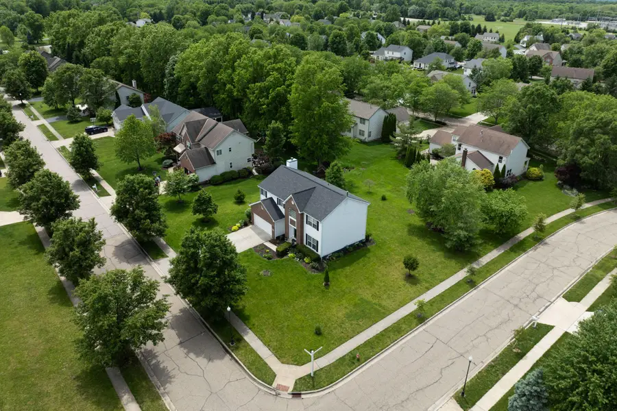 1185 Northwood Circle, New Albany, OH 43054 - #2