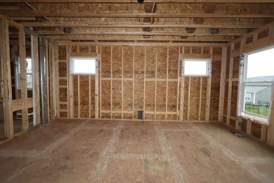 402 Fannin Drive, Pataskala, OH 43062 - #3