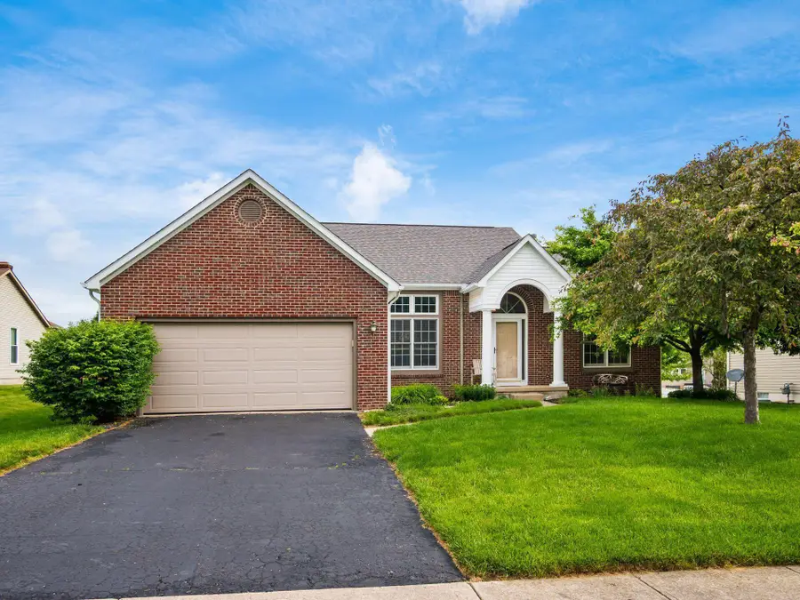 6536 Clay Court W, Canal Winchester, OH 43110 - #2