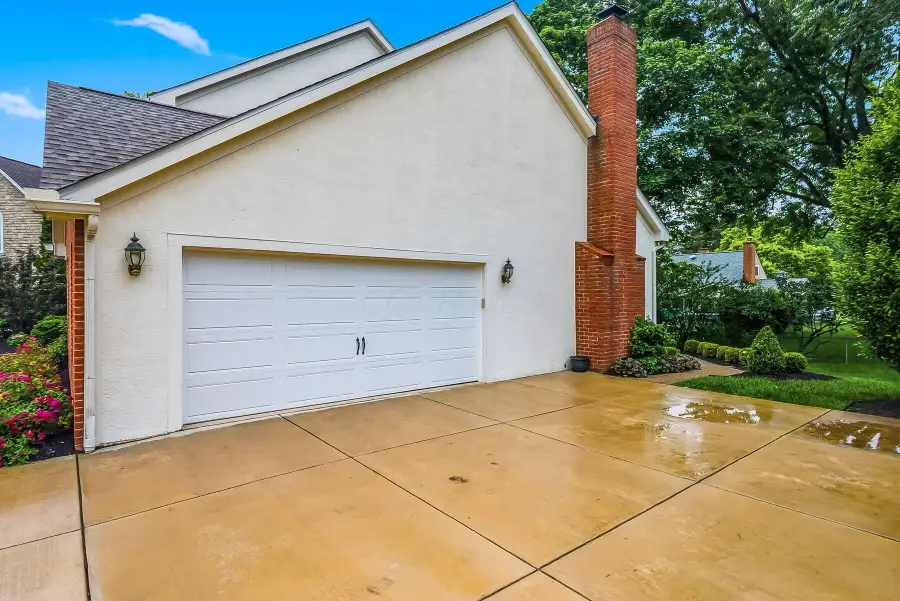 3172 Fisher Place, Columbus, OH 43221 - #3