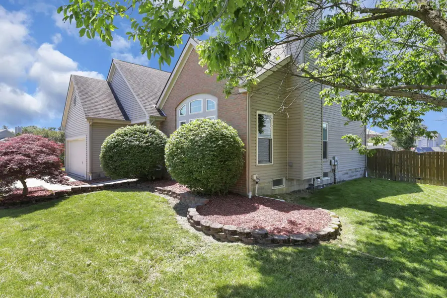 8433 Lucerne Drive, Reynoldsburg, OH 43068 - #3