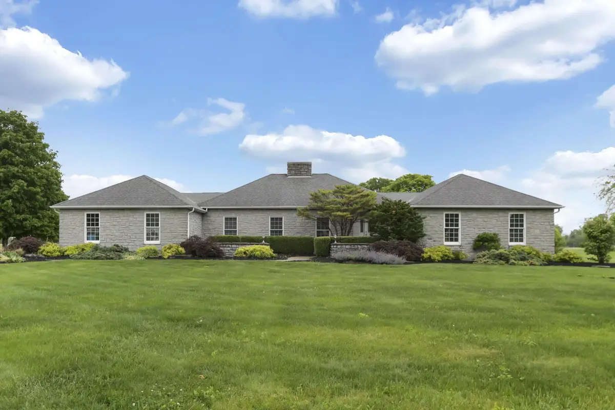 3588 Thornhill Lane, Grove City, OH 43123 - #1