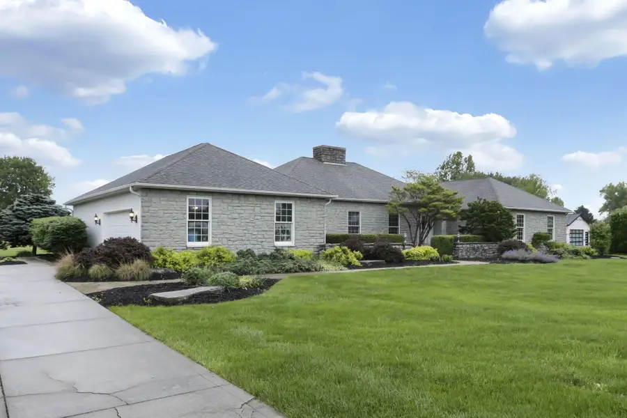 3588 Thornhill Lane, Grove City, OH 43123 - #3