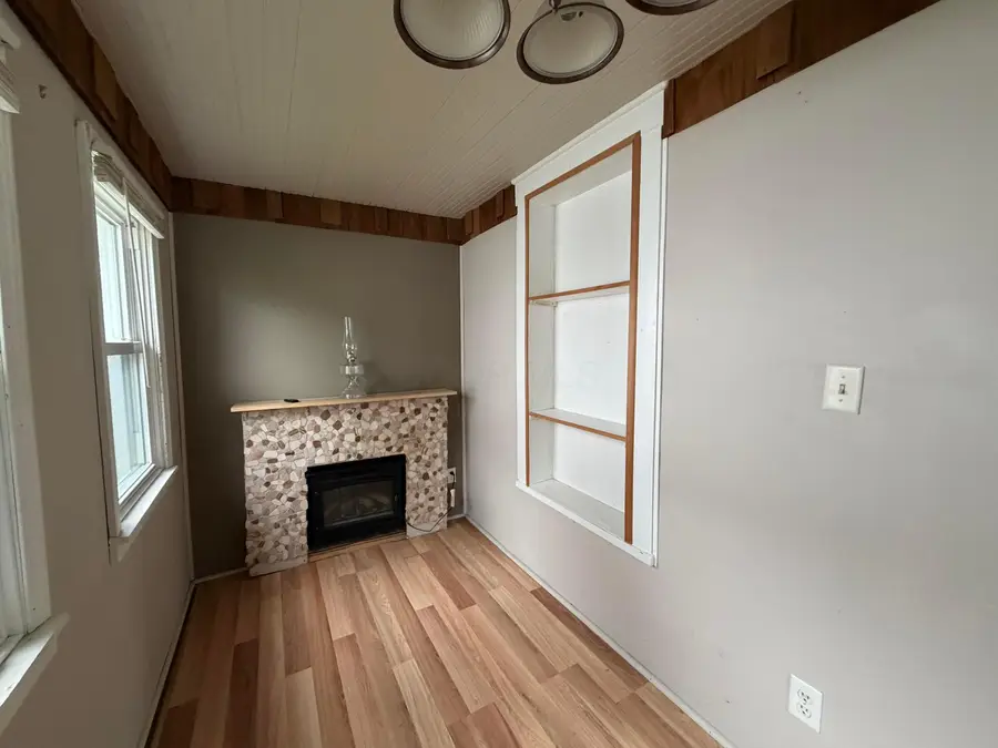 515 W Brown Street, New Lexington, OH 43764 - #3