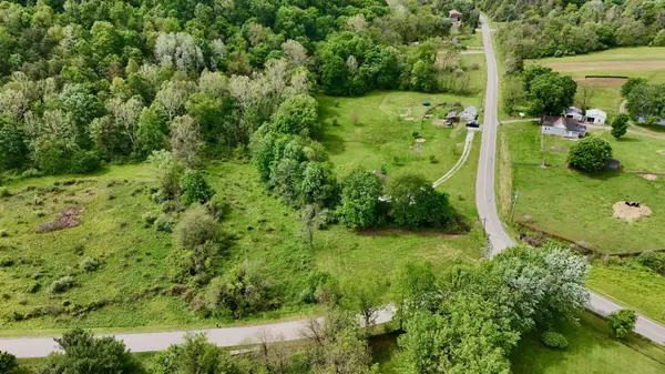 19460 Goat Run Honey Fork Road, Logan, OH 43138