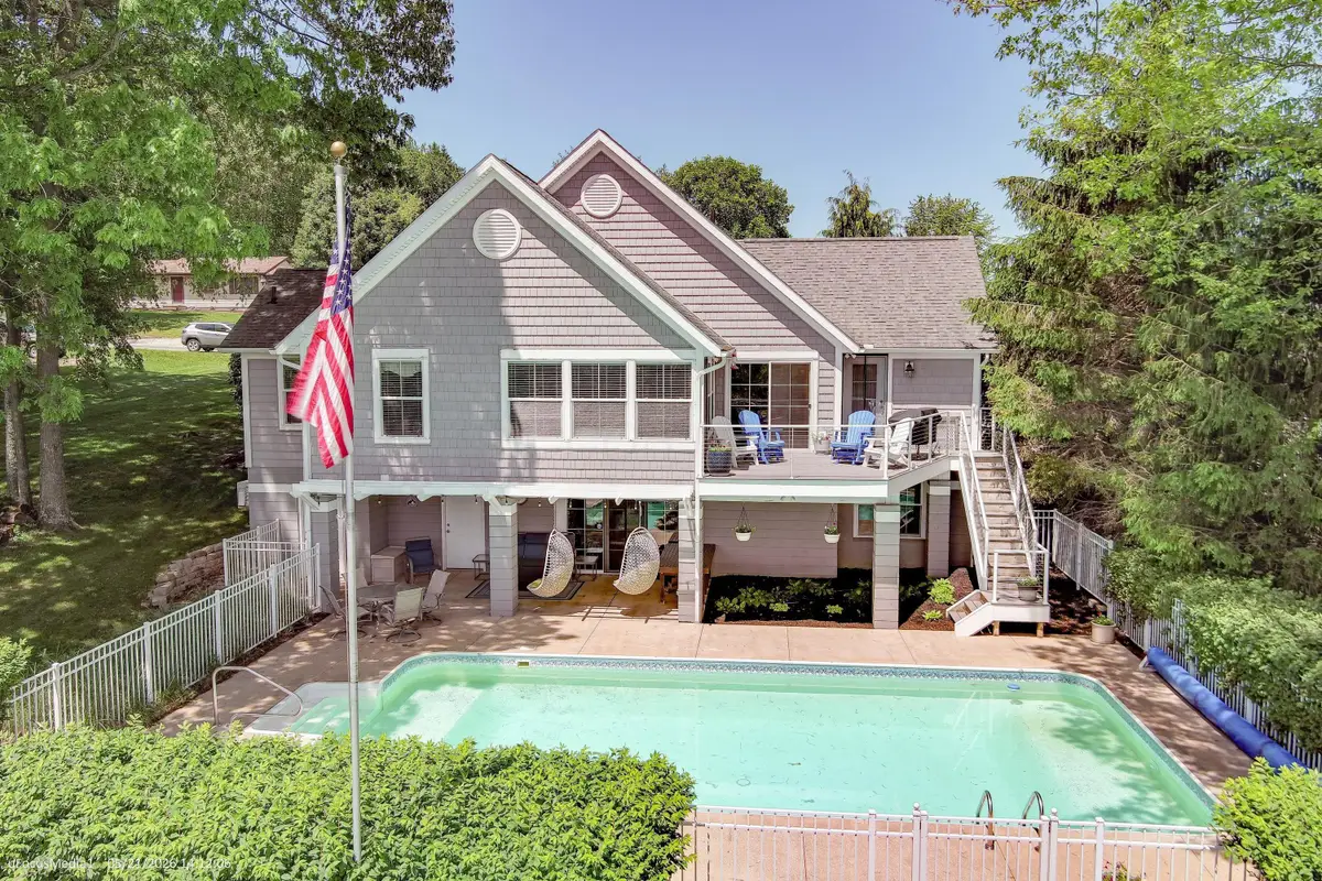 763 Glenview Drive, Howard, OH 43028 - #1