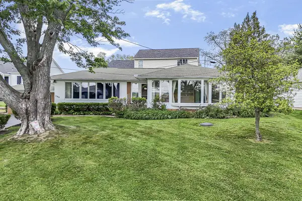 286 Lakeshore Drive W, Hebron, OH 43025