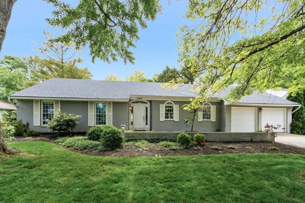 4304 Braunton Road, Columbus, OH 43220 - #1