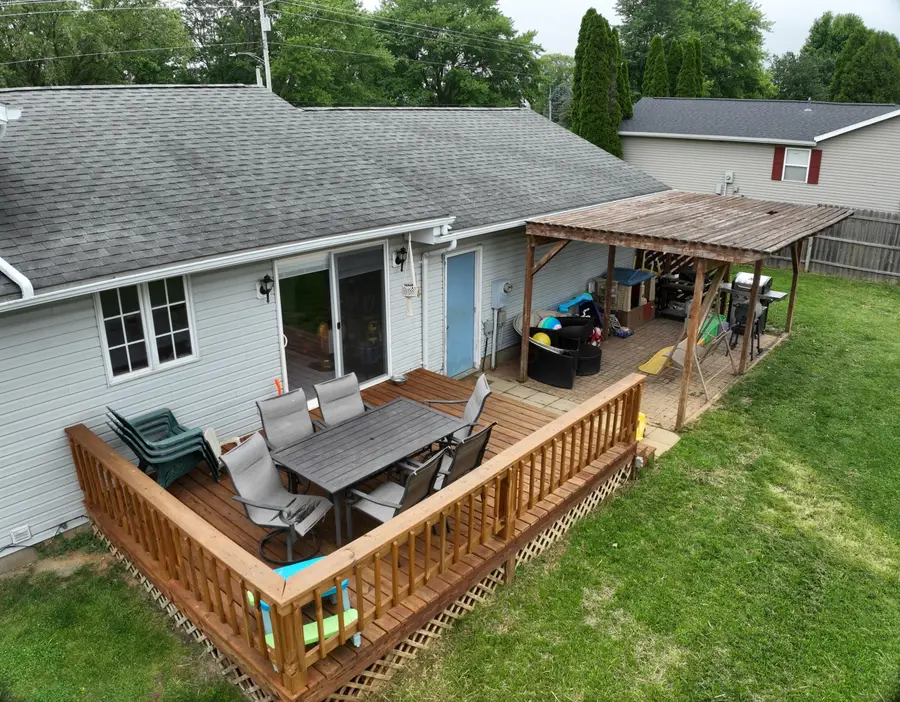 533 W Main Street, Leesburg, OH 45135 - #3
