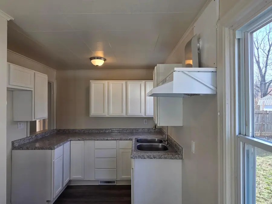 2569 Lexington Avenue, Columbus, OH 43211 - #2