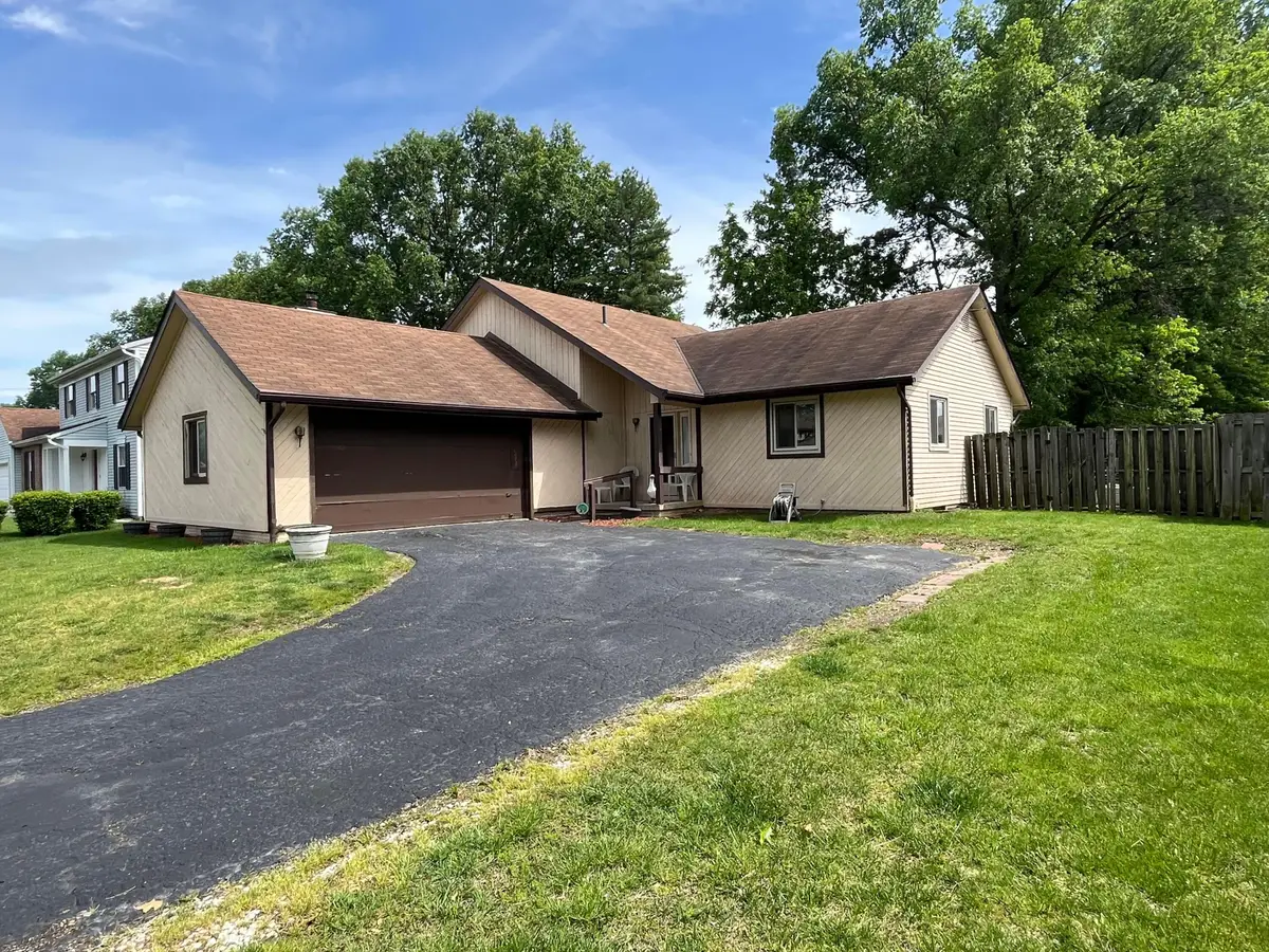 6557 Rosedale Avenue, Reynoldsburg, OH 43068 - #1
