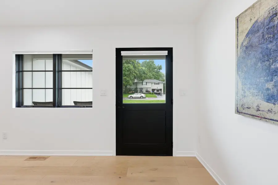 2684 Westmont Boulevard, Columbus, OH 43221 - #3