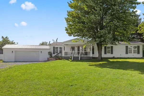 15193 Hall Road, Mount Vernon, OH 43050