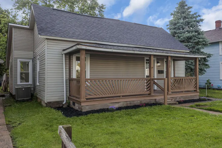 317 Harrison Avenue, Lancaster, OH 43130 - #2