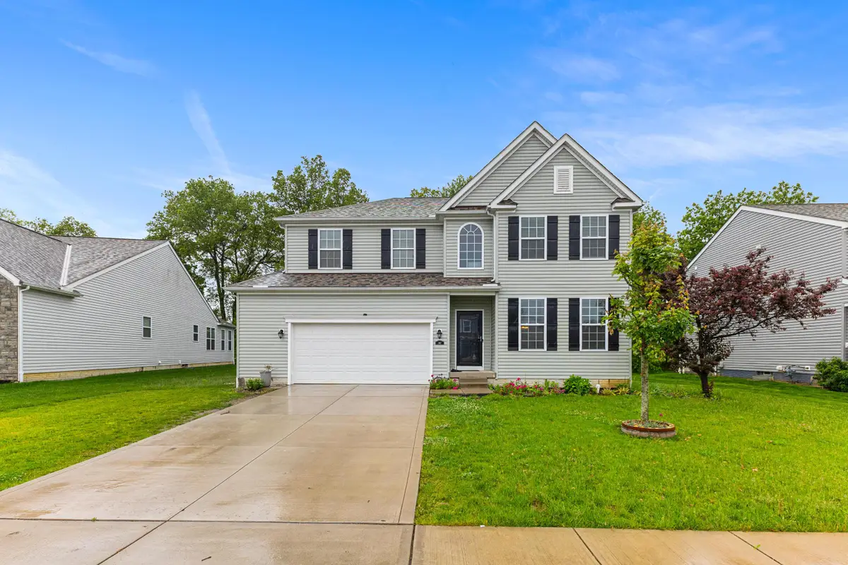 141 Mannaseh Drive W, Granville, OH 43023 - #1