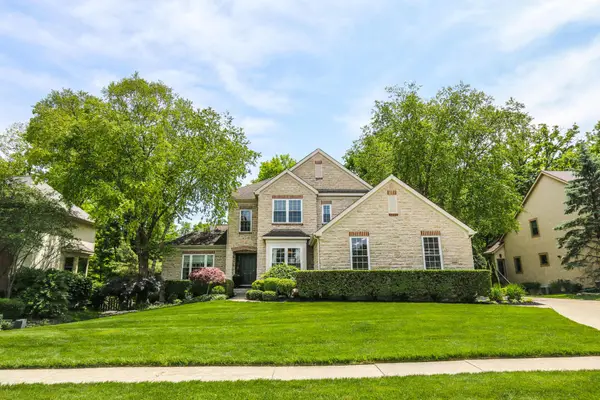 2121 Tucker Trail, Lewis Center, OH 43035