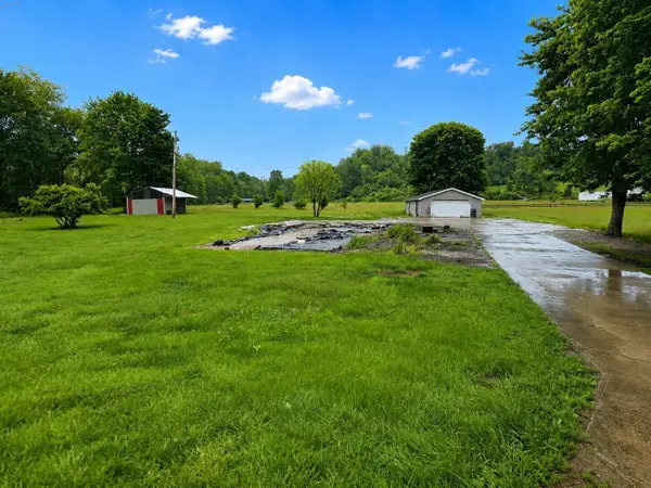 720 State Route 327, Jackson, OH 45640