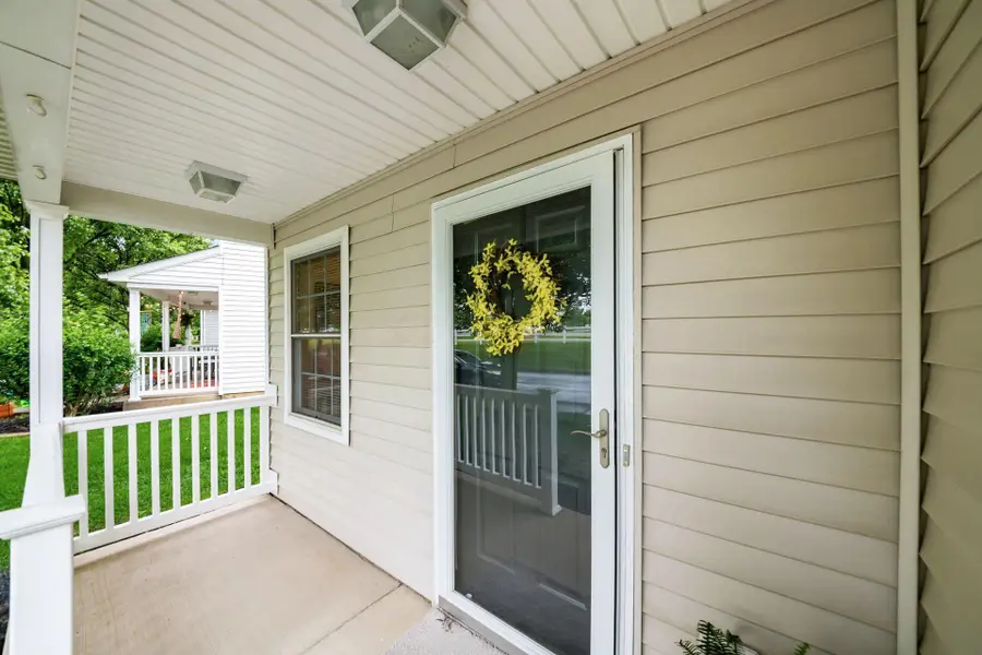 1528 Electra Street, Columbus, OH 43240 - #3