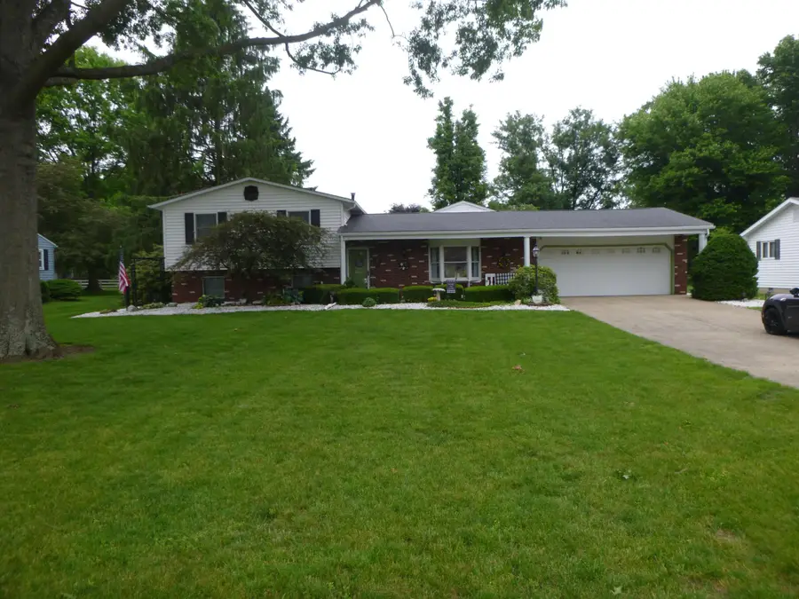 70 Barb Avenue, Heath, OH 43056 - #2