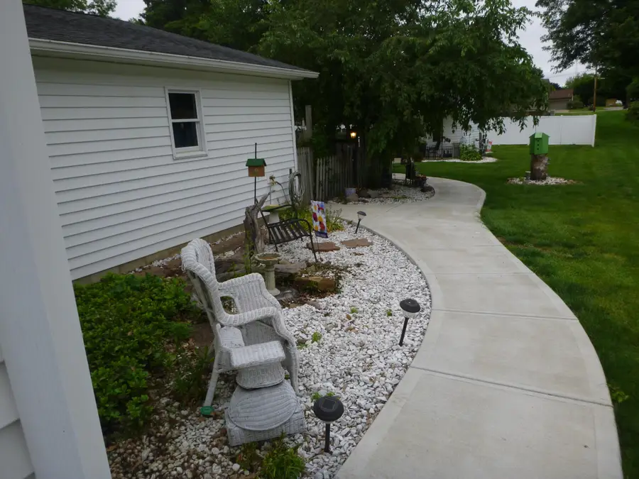 70 Barb Avenue, Heath, OH 43056 - #3
