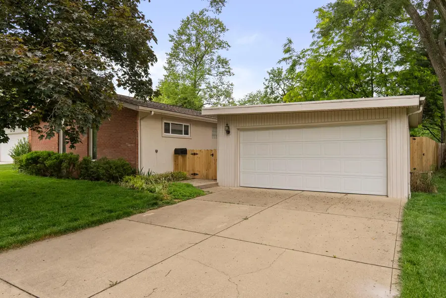 998 Norway Drive, Columbus, OH 43221 - #2
