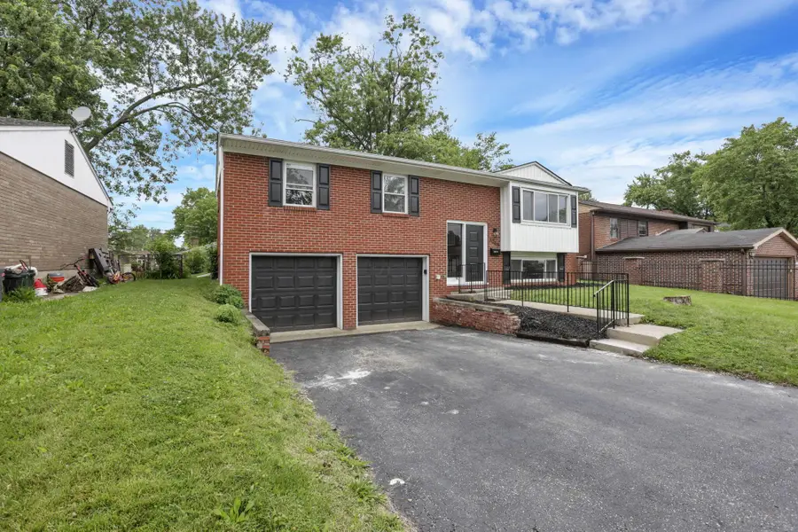 3064 Niagara Court E, Columbus, OH 43227 - #2