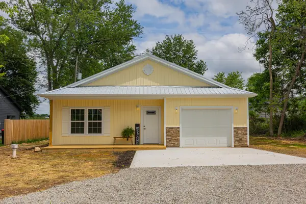 5719 Dahlia Drive Ne, Thornville, OH 43076