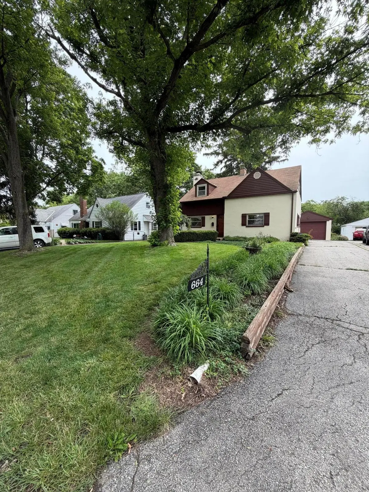 664 Brookside Drive, Columbus, OH 43209 - #1