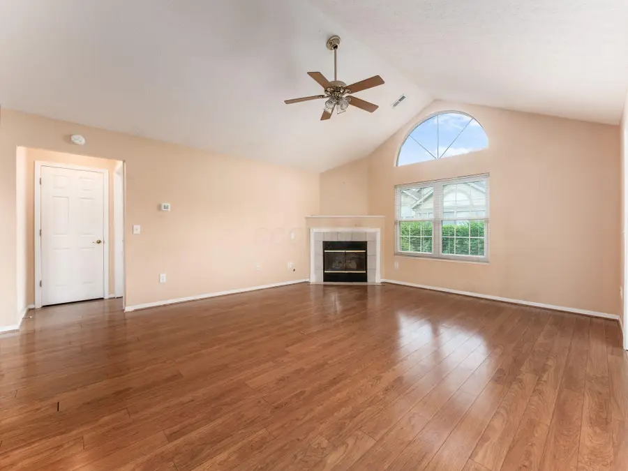 2626 Landings Way, Grove City, OH 43123 - #2