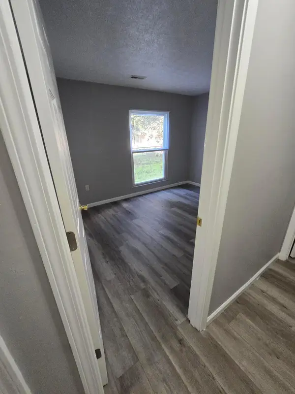 3210-3212 Independence Street, Grove City, OH 43123
