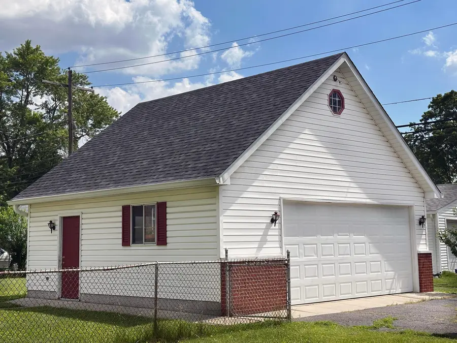 64 Edgevale Road, Columbus, OH 43209 - #3