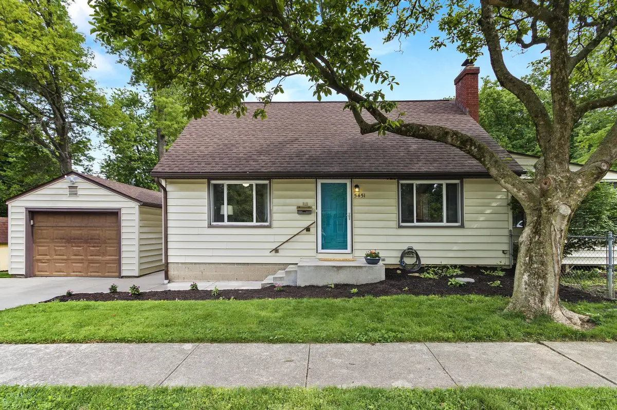 5451 Sharon Park Avenue, Columbus, OH 43214 - #1