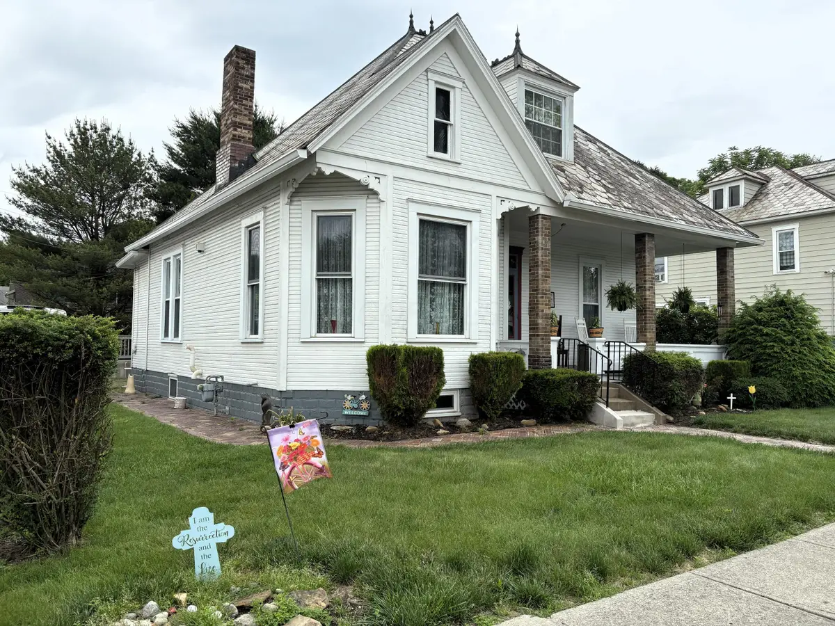 309 N Mulberry Street, Logan, OH 43138 - #1