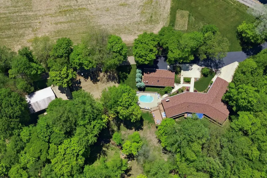 1833 E Hanley Road, Lucas, OH 44843 - #3