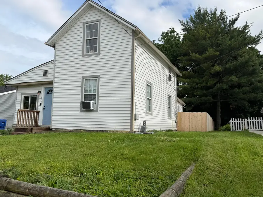 101 W Harrison Street, Delaware, OH 43015 - #2