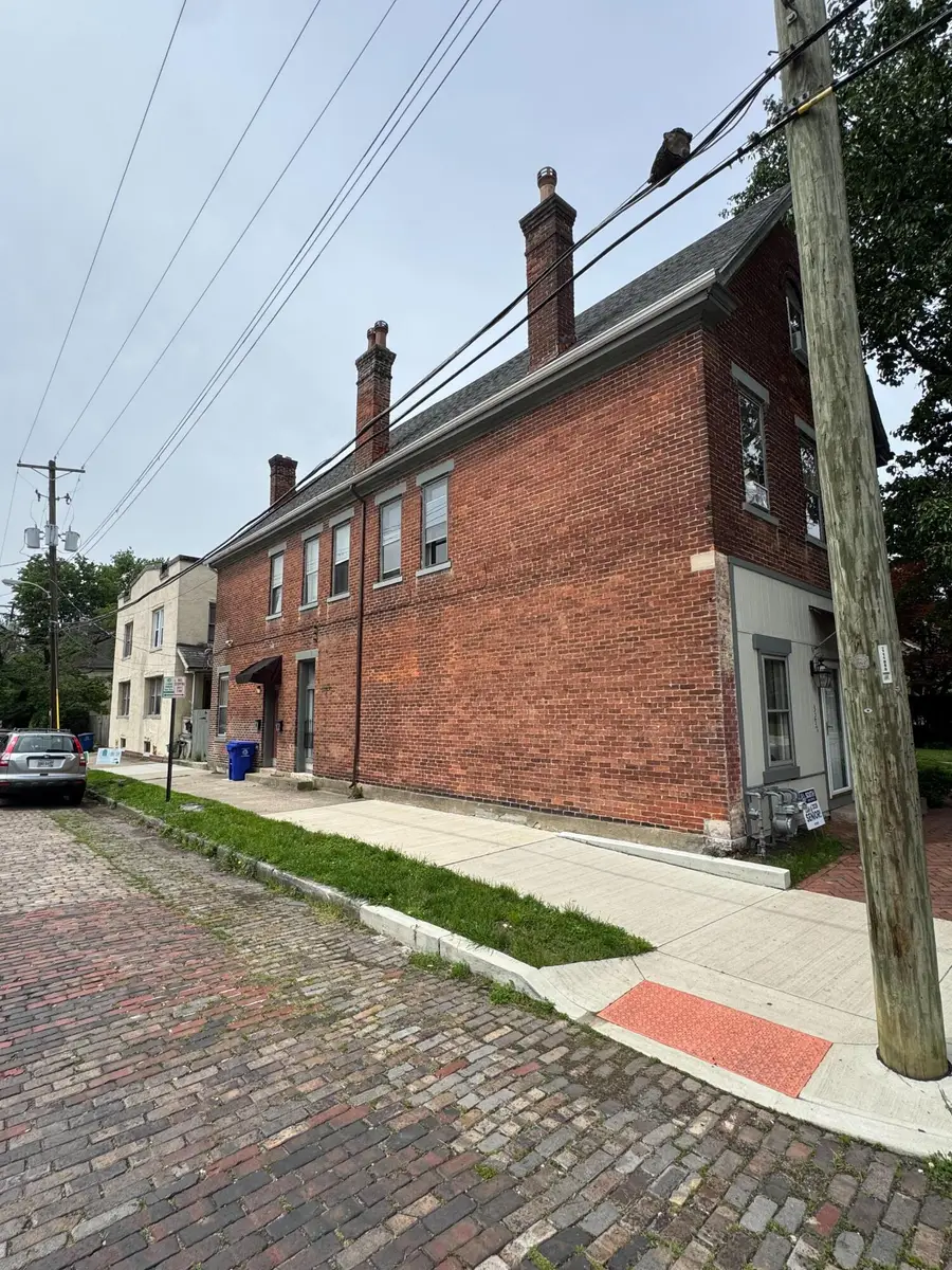 323 Stewart Avenue, Columbus, OH 43206 - #2