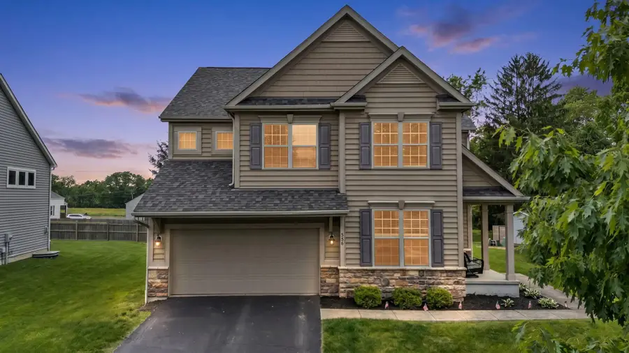536 Apple Valley Circle, Delaware, OH 43015 - #2