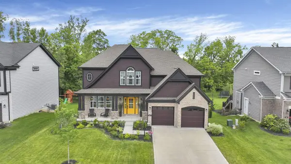 831 Pathlow Drive, Pickerington, OH 43147