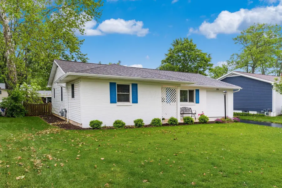 531 Deerwood Avenue E, Columbus, OH 43230 - #3