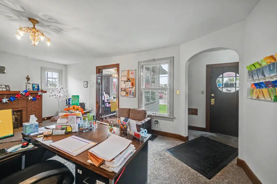 743 & 743 1/2 Harding Way W, Galion, OH 44833 - #3